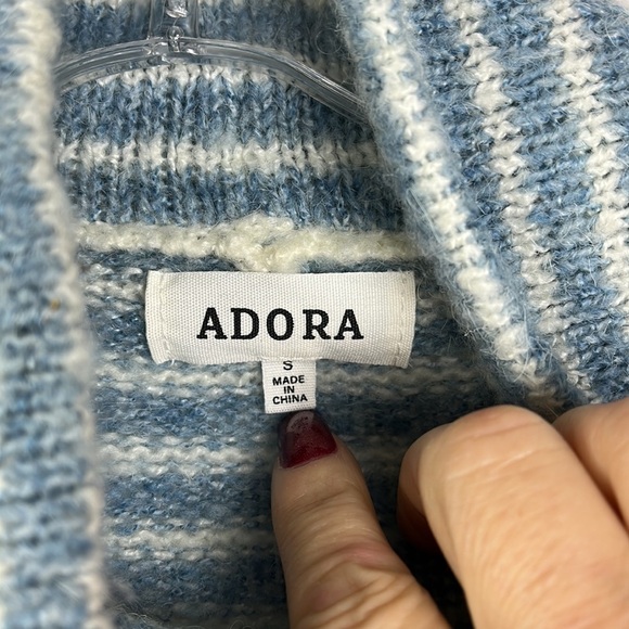 Adora cowl neck slouchy cozy sweater Sz S - Picture 4 of 10